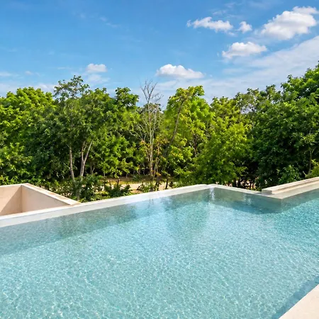 2-story Penthouse With Private Jacuzzi 5 Min *