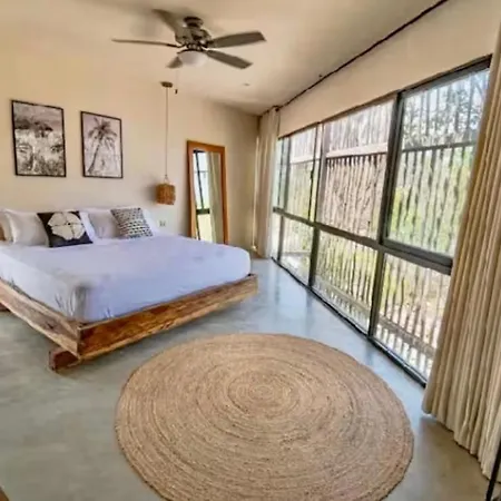 Vida 12 * Tulum