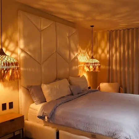 Luxury 3br Penthouse Jungle Views & Jacuzzi Apartment