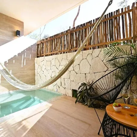 Swim Up Pool Beachclub Rooftop Apartment *