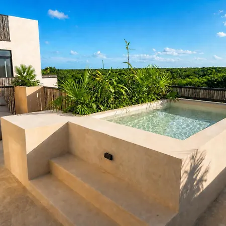 2-story Penthouse With Private Jacuzzi 5 Min *