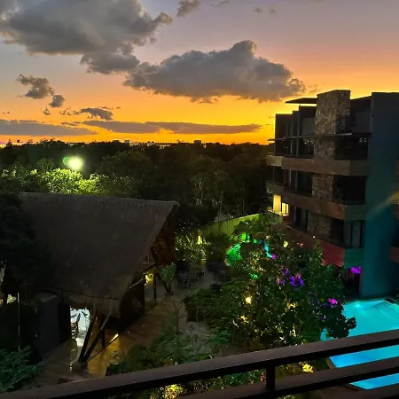 2 Bed Penthouse Private Rooftop Apartment