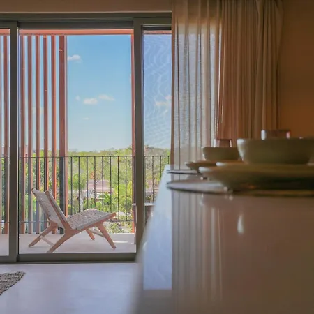 Apartment 1br Jungle Escape In Aflora With Private Pool *