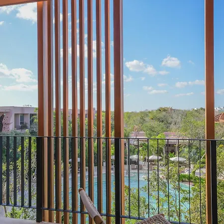 1br Jungle Escape In Aflora With Private Pool *