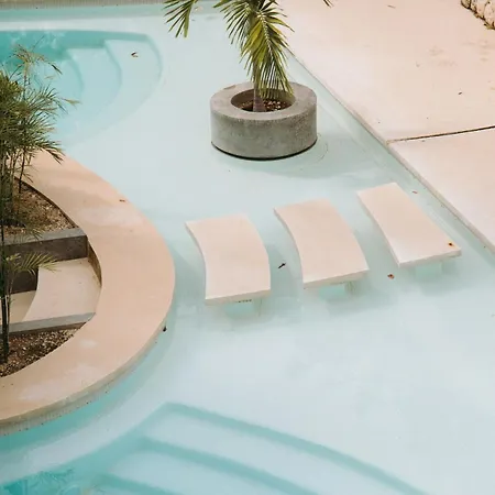 Park Lagunas Apartment