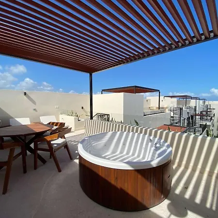 With Private Terrace And Jacuzzi In Aldea Zama Apartment *
