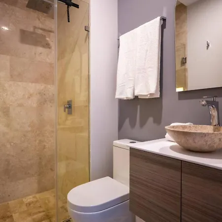Beachside Penthouse Private Pool And Hot Tub Apartment