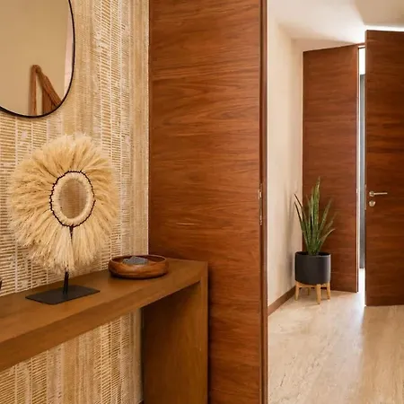 Apartment Penthouse With Private Rooftop Pool & Terrace *