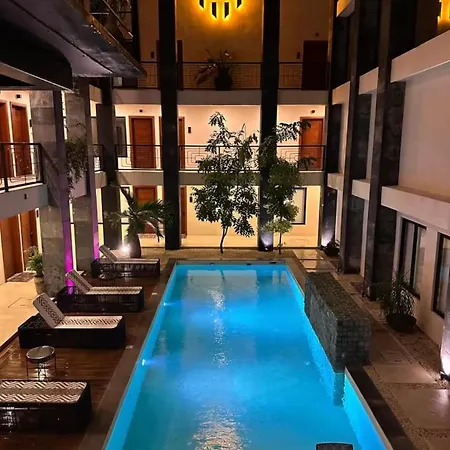 Apartment Talulah Amazing 3 Bdr Penthouse Private Pool *