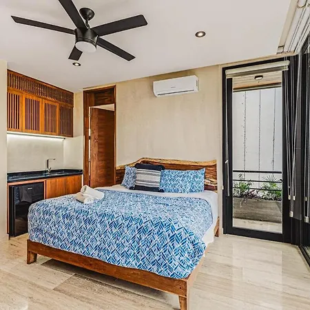 Serene 3br Penthouse W Private Pool | Roof | Gym Apartment *