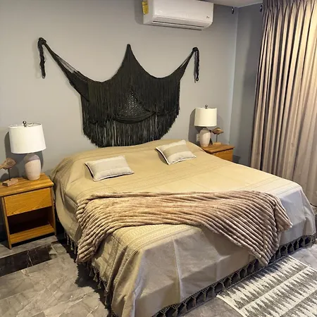 2 Bed Penthouse Private Rooftop