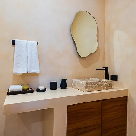 2 Bedrooms, Rooftop & Pool At La Veleta * Tulum