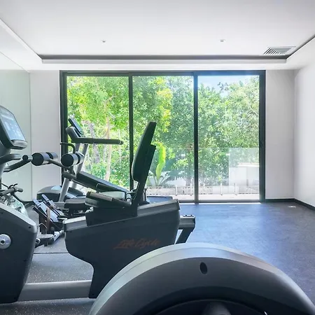 Spectacular In Complex, Pool, Gym *