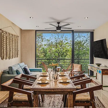 Apartment Serene 3br Penthouse W Private Pool | Roof | Gym *