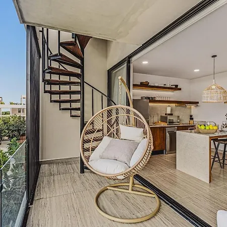 Quiet 2br Penthouse W Private Pool And Gym, Cowork Apartment Tulum