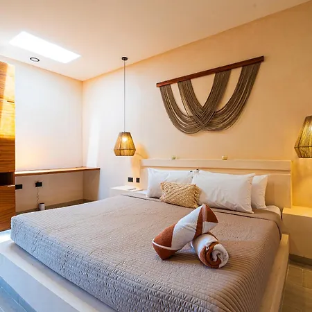 2 Bedrooms, Rooftop & Pool At La Veleta Apartment Tulum