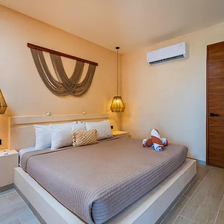 2 Bedrooms, Rooftop & Pool At La Veleta *