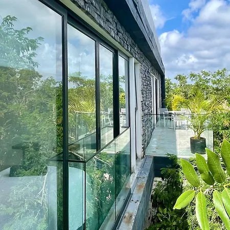 Black House - Modern 3br With Private Pool
