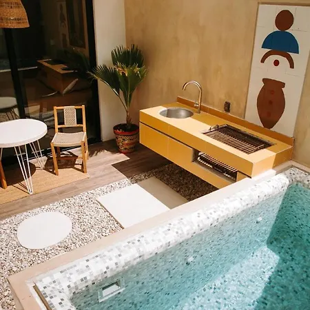 Park Lagunas Apartment
