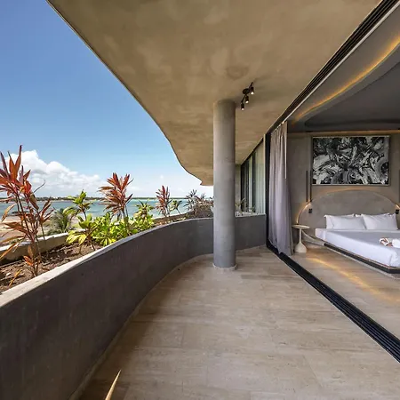Oceanfront 3br Luxury Maiim Tankah With Pool & Gym Tulum
