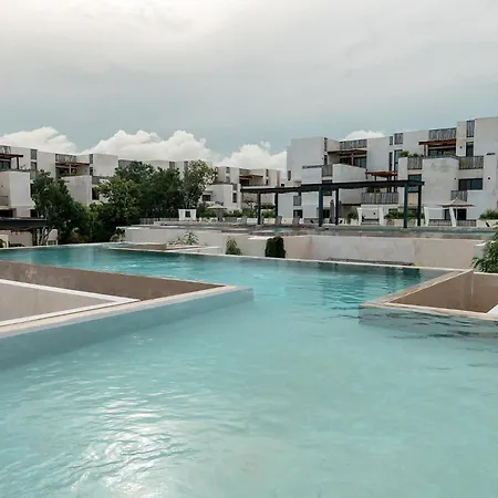 2-story Penthouse With Private Jacuzzi 5 Min Tulum