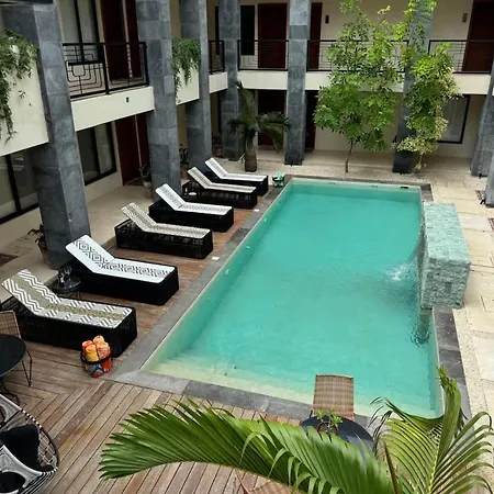 Apartment Talulah Amazing 3 Bdr Penthouse Private Pool