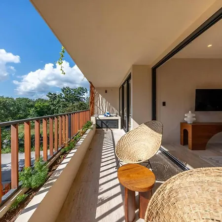 Modern 1br W Private Jacuzzi Pool Balcony Apartment Tulum
