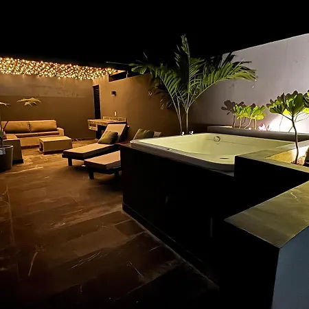 2 Bed Penthouse Private Rooftop Apartment