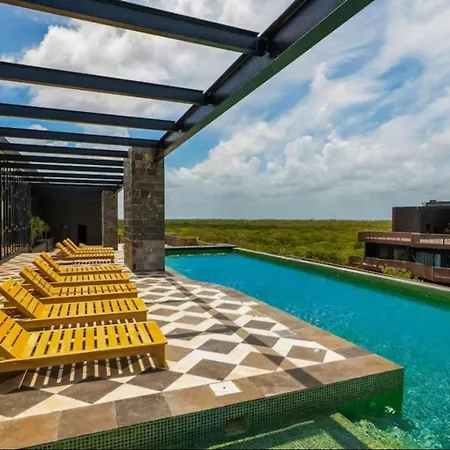 Apartment Beachside Penthouse Private Pool And Hot Tub