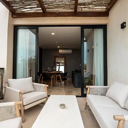 2-story Penthouse With Private Jacuzzi 5 Min * Tulum