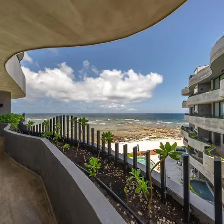 Oceanfront 3br Luxury Maiim Tankah With Pool & Gym