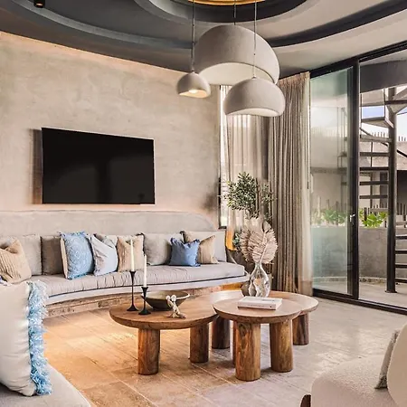 Beachfront 3br Penthouse W Private Pool Hot Tub & Gym Apartment Tulum