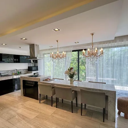 Black House - Modern 3br With Private Pool