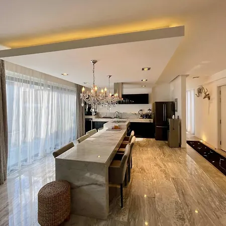 Black House - Stylish 3br In Aldea Zama With Rooftop * Tulum