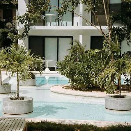 Park Lagunas Apartment