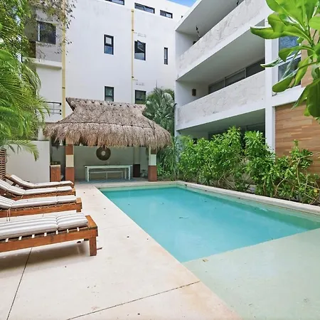 Apartment Unwind In | Pool & Private Patio *