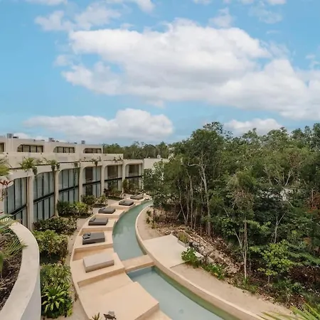 Private Oasis Mistiq, Rooftop Pool, Shuttle