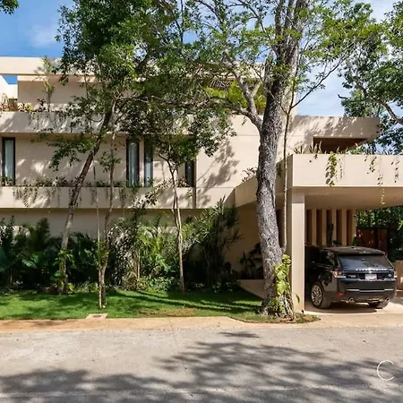 Caiman Luxury 5br In Santos Holiday home