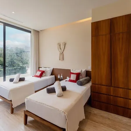 Private Oasis Mistiq, Rooftop Pool, Shuttle Villa