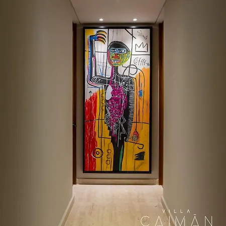 Caiman Luxury 5br In Santos