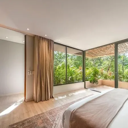 Caiman Luxury 5br In Santos *