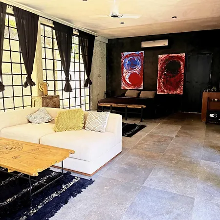 Ka'an 7br Estate Pool & Rooftop Holiday home