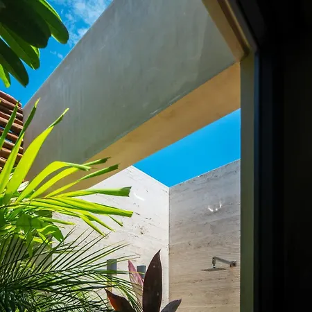 Caiman Luxury 5br In Santos *