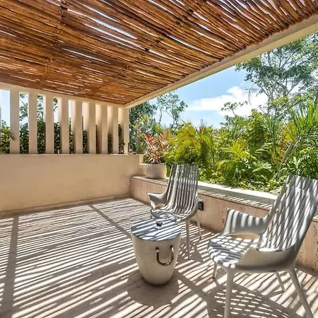 Holiday home Caiman Luxury 5br In Santos *
