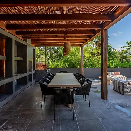 Modern 1br Jungle View Retreat In Humana With Rooftop Pool Apartment Tulum