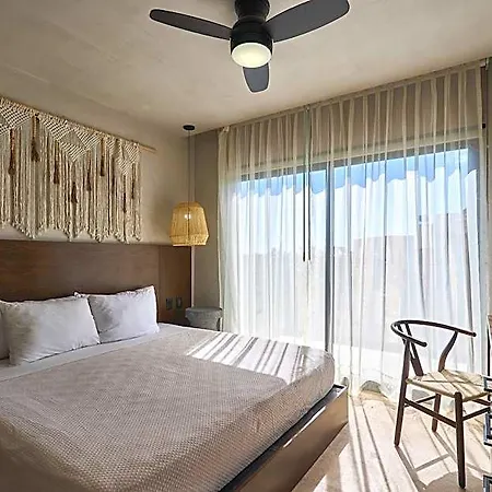 Hotel Bakal By Lockey 3*