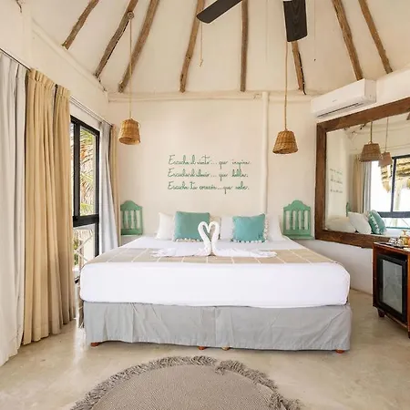Punta Piedra 3*