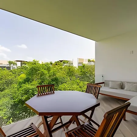 Oasis Yaaxlum 1h Tulum