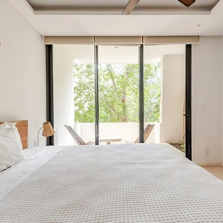Luxury Apartamento *