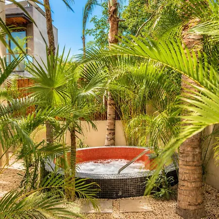 Tuuk: Luxury 5-bedroom With Private Pool And Concierge Villa Tulum